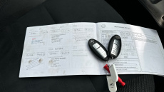 Nissan Juke 1.2 DiG-T N-Connecta 5dr Petrol Hatchback